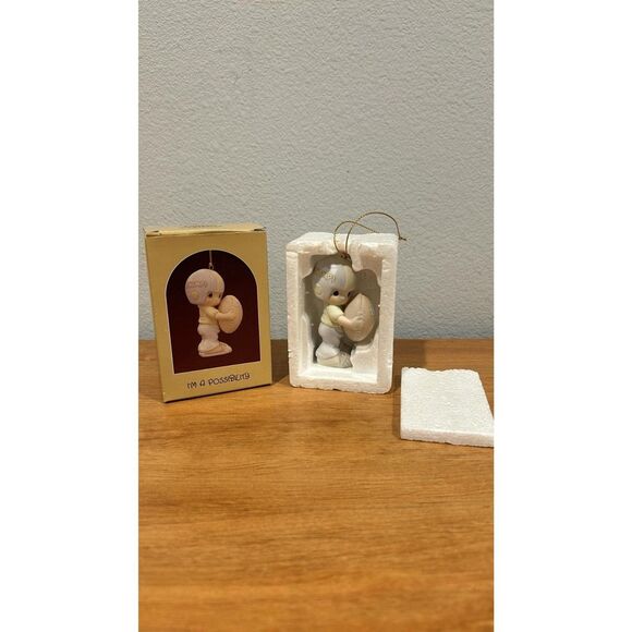 Enesco Precious Moments Ornaments "I am a possibility" #111120  Year 1987 - Picture 1 of 8